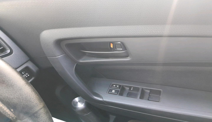 2017 Maruti Vitara Brezza VDI (O), Diesel, Manual, 95,272 km, interior