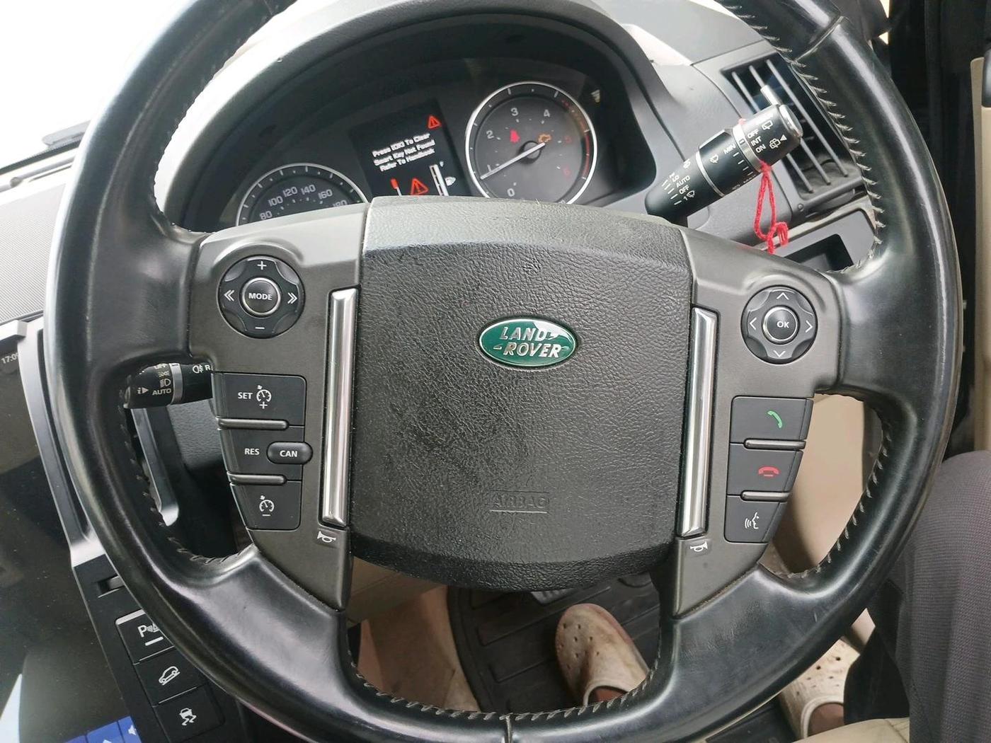 2013 Landrover Freelander 2.0 SE, Diesel, Automatic, 80,891 km, interior