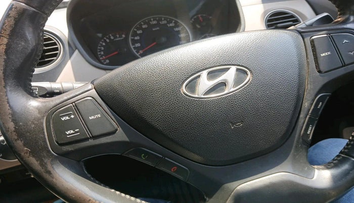 2014 Hyundai Grand i10 ASTA AT 1.2 KAPPA VTVT, CNG, Automatic, 88,168 km, interior