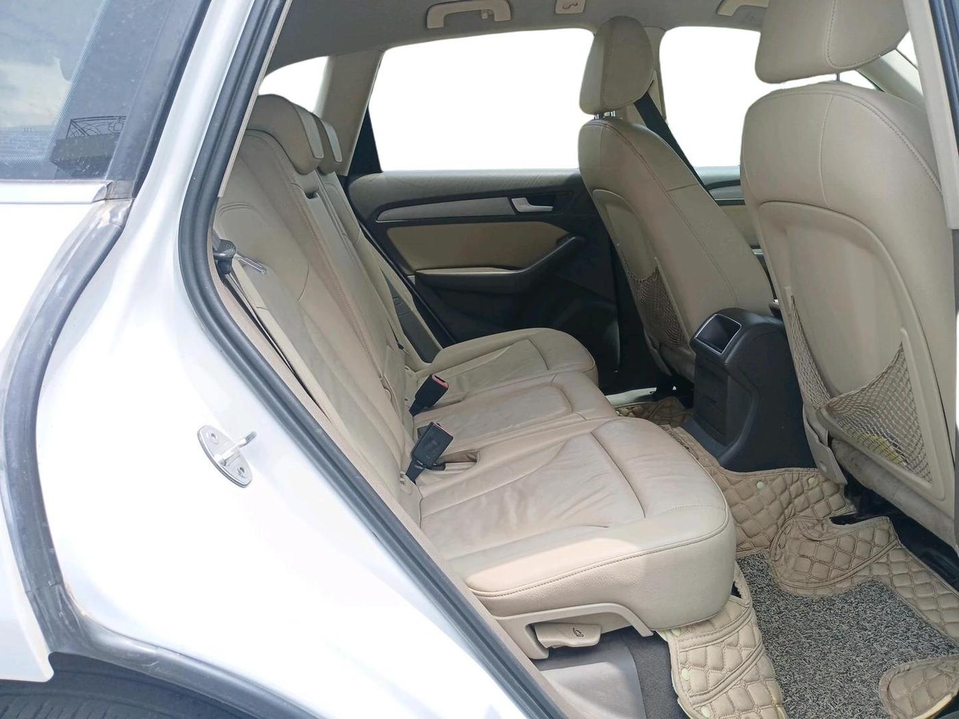 2014 Audi Q5 30 TDI PREMIUM, Diesel, Automatic, 91,039 km, interior