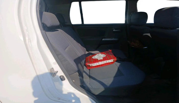 2010 Maruti Wagon R 1.0 VXI, Petrol, Manual, 1,16,316 km, interior