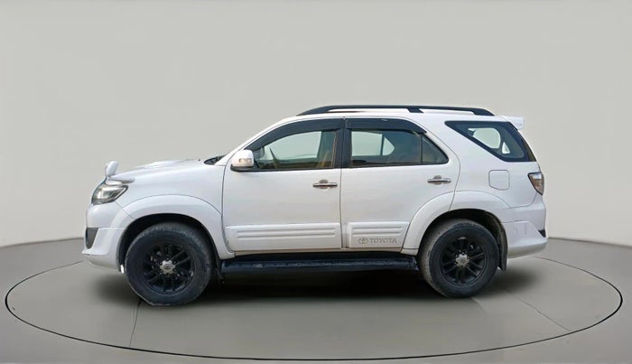 2013 Toyota Fortuner 3.0 4X2 AT, Diesel, Automatic, 1,88,361 km, exterior