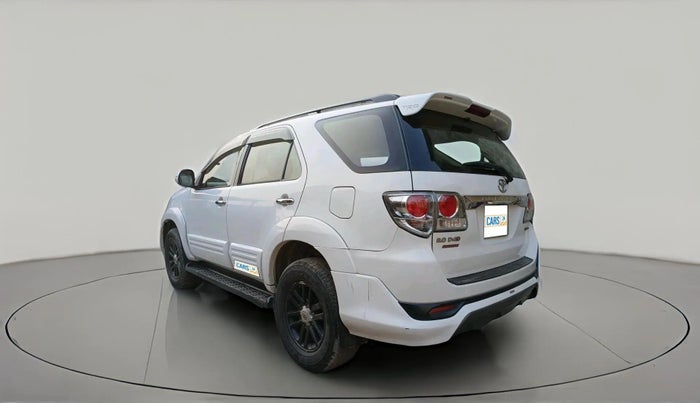 2013 Toyota Fortuner 3.0 4X2 AT, Diesel, Automatic, 1,88,361 km, exterior