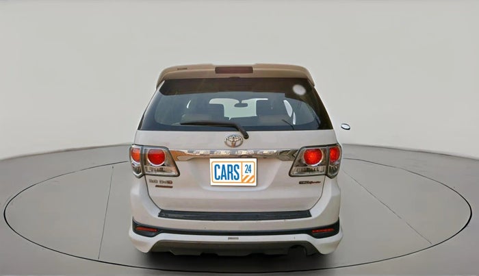 2013 Toyota Fortuner 3.0 4X2 AT, Diesel, Automatic, 1,88,361 km, exterior