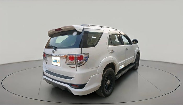 2013 Toyota Fortuner 3.0 4X2 AT, Diesel, Automatic, 1,88,361 km, exterior