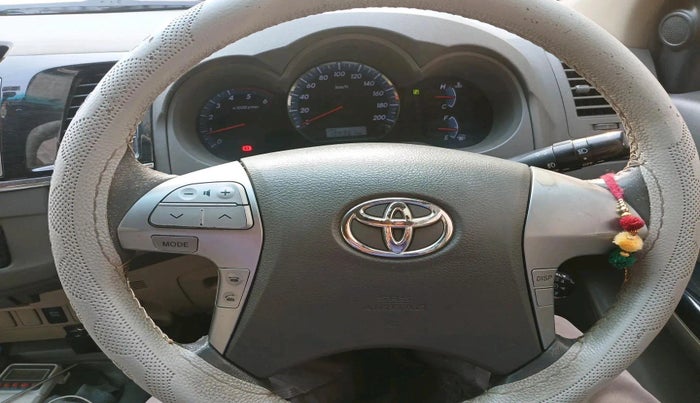 2013 Toyota Fortuner 3.0 4X2 AT, Diesel, Automatic, 1,88,361 km, interior