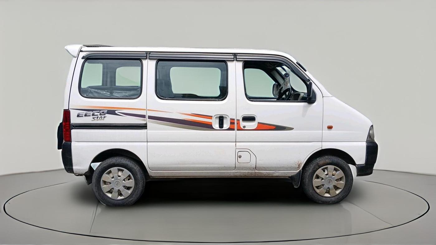 2018 Maruti Eeco 7 STR, CNG, Manual, 69,202 km, exterior