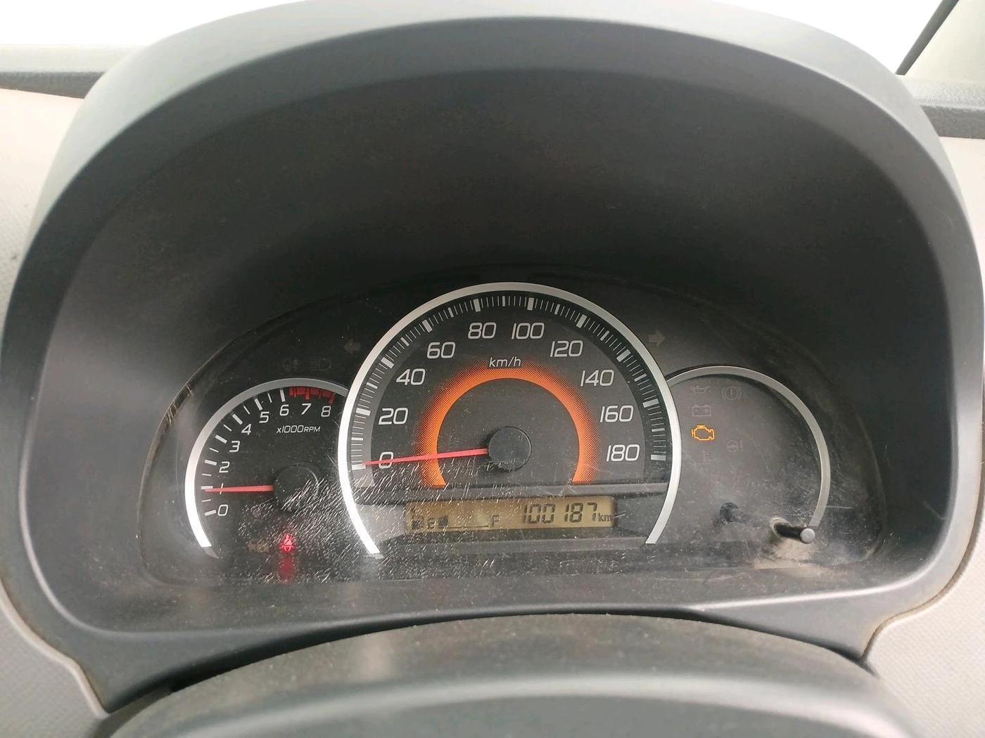 2011 Maruti Wagon R 1.0 VXI, CNG, Manual, 1,00,187 km, interior