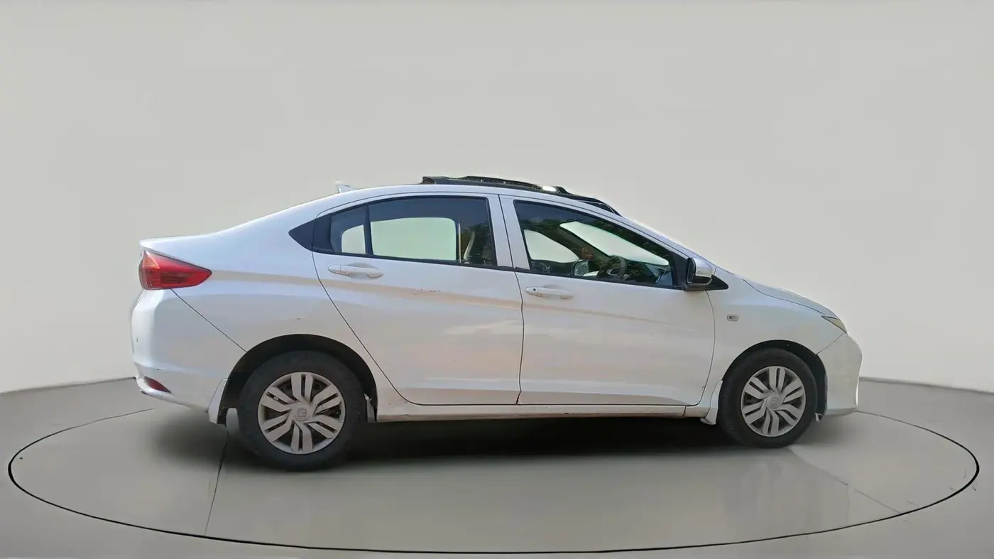 2015 Honda City 1.5L I-DTEC S, Diesel, Manual, 2,54,208 km, exterior