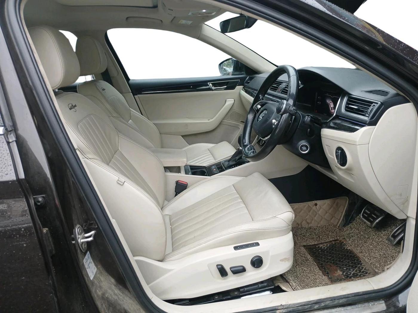 2021 Skoda Superb L&K 2.0 TSI AT, Petrol, Automatic, 93,329 km, interior