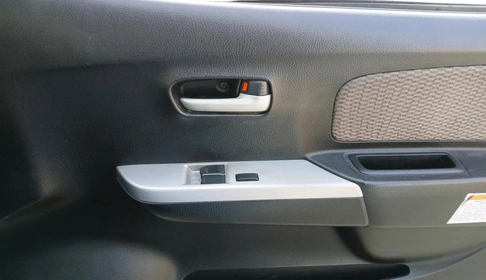 2015 Maruti Wagon R 1.0 LXI CNG, CNG, Manual, 1,05,365 km, interior