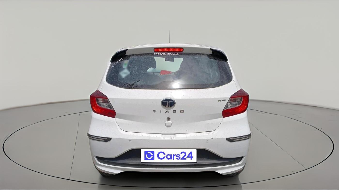 2025 Tata Tiago XM CNG, CNG, Manual, 7,996 km, exterior