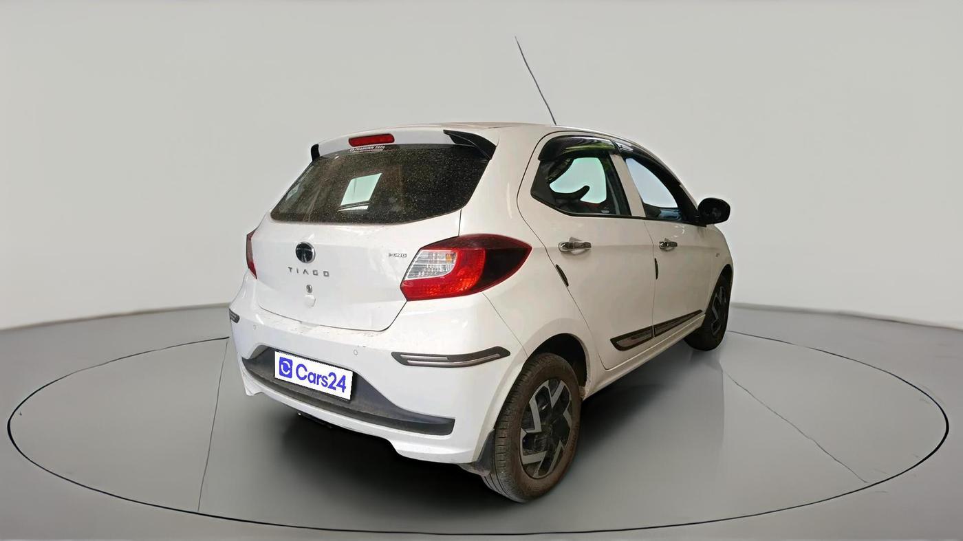 2025 Tata Tiago XM CNG, CNG, Manual, 7,996 km, exterior