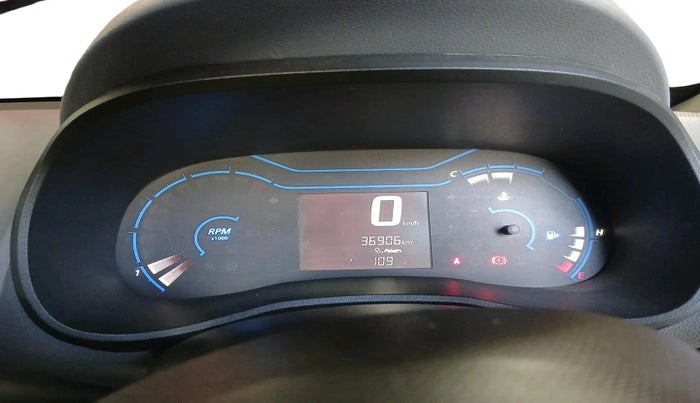 2020 Renault Kwid RXT 0.8, Petrol, Manual, 36,906 km, interior