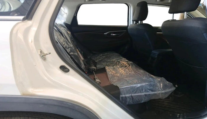 2024 Maruti Grand Vitara DELTA SMART HYBRID, Petrol, Manual, 5,049 km, interior