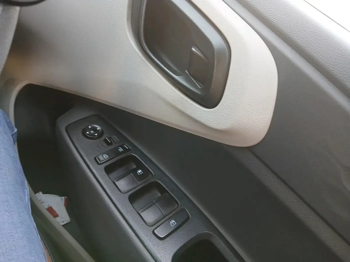 2022 Hyundai AURA S 1.2 CNG, CNG, Manual, 69,724 km, interior