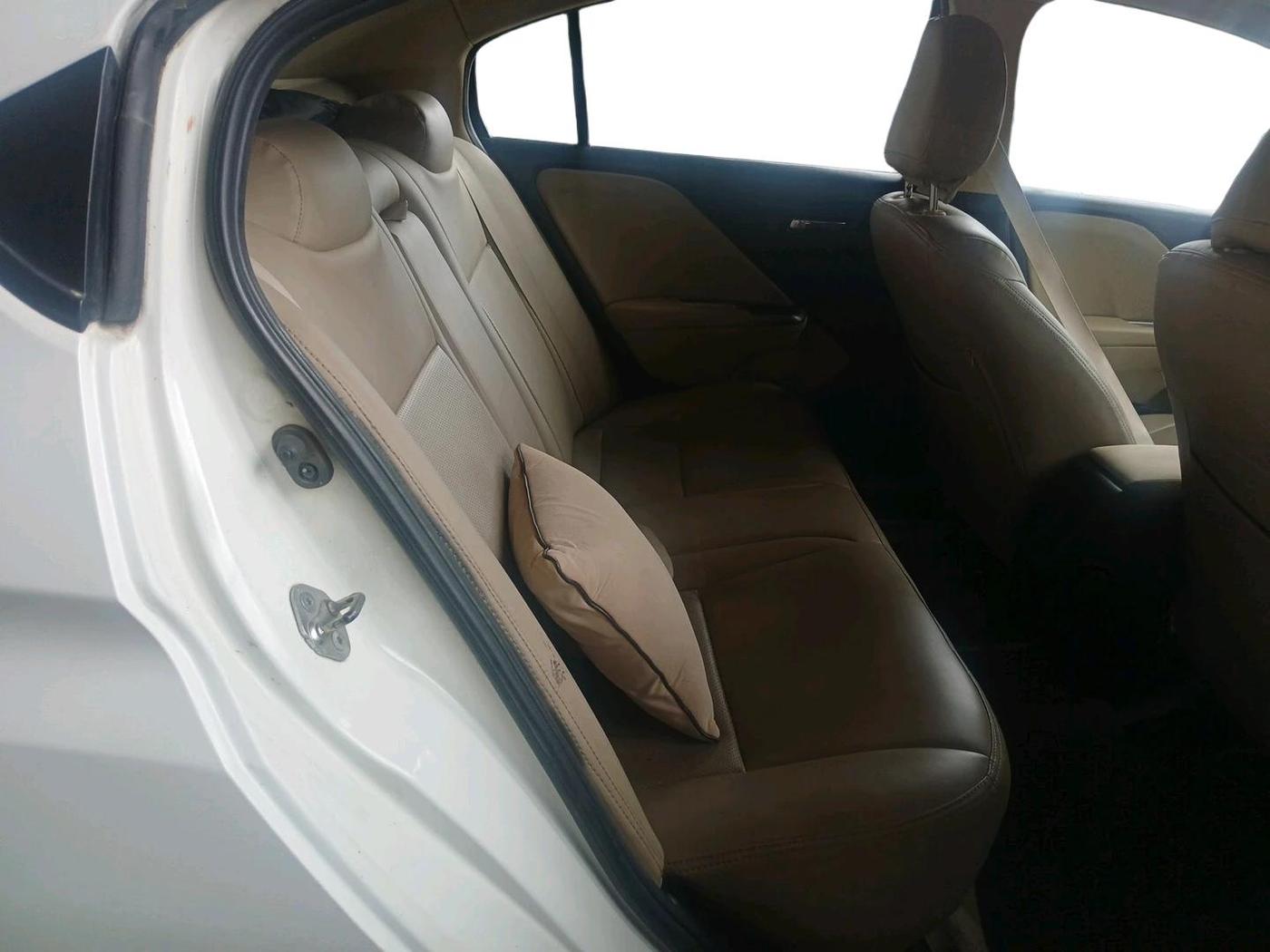 2015 Honda City 1.5L I-VTEC V MT, CNG, Manual, 1,43,719 km, interior