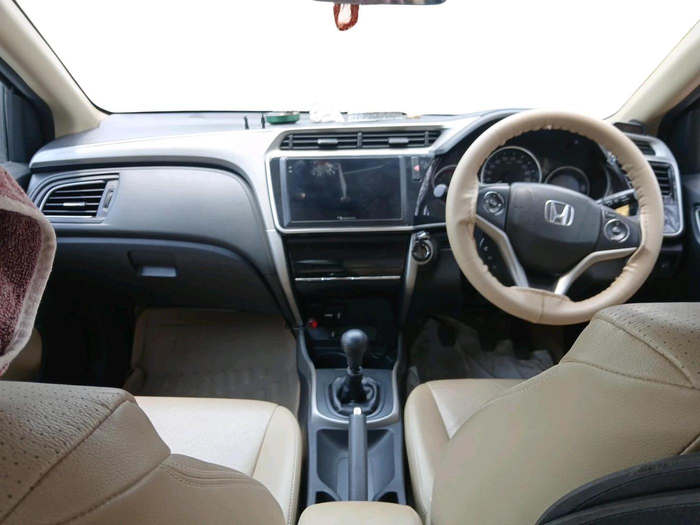 2017 Honda City 1.5L I-DTEC ZX, Diesel, Manual, 1,09,142 km, interior