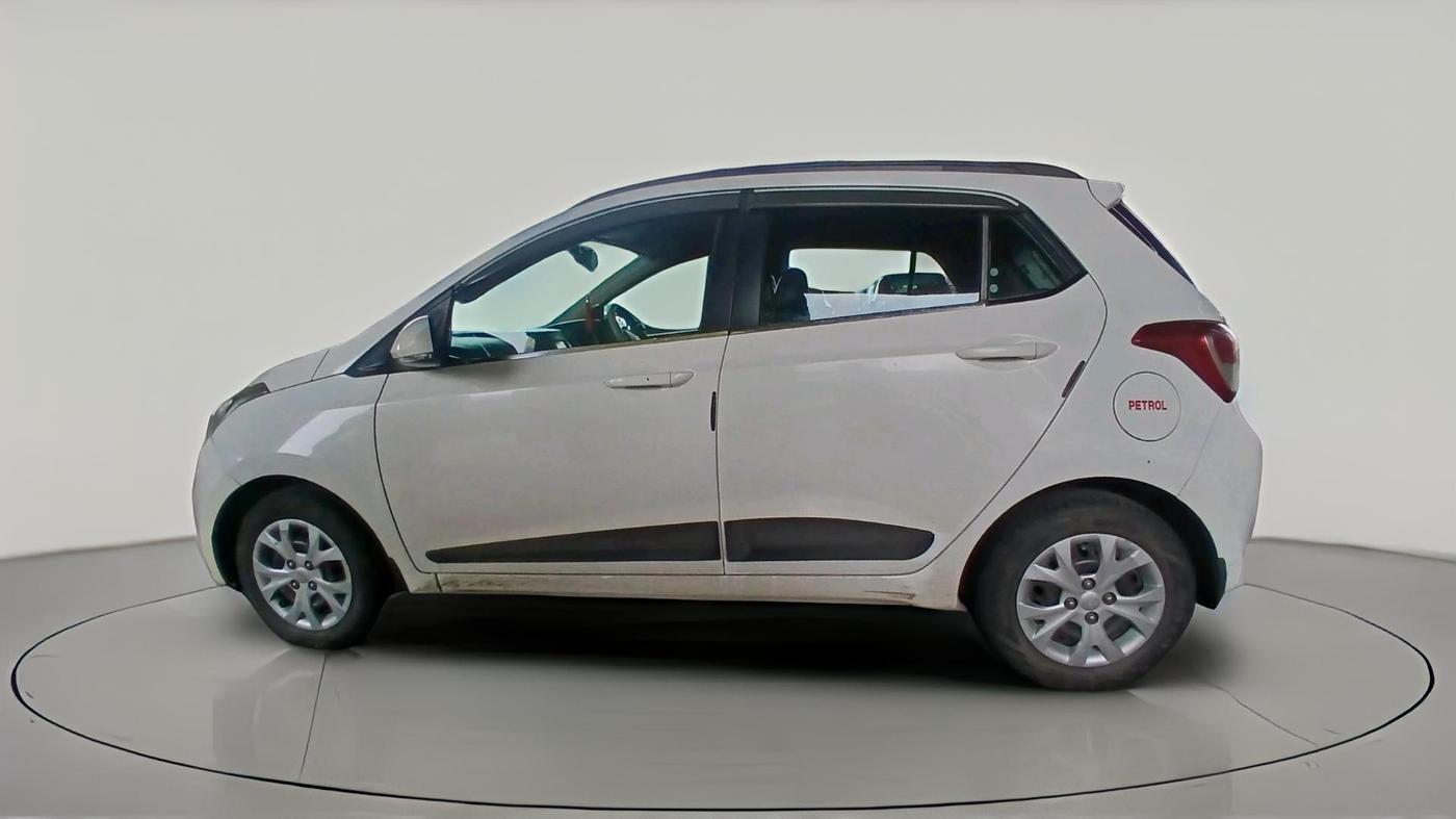 2016 Hyundai Grand i10 SPORTZ 1.2 KAPPA VTVT, Petrol, Manual, 72,148 km, exterior
