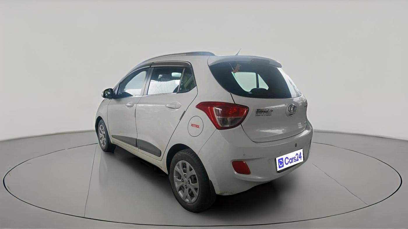 2016 Hyundai Grand i10 SPORTZ 1.2 KAPPA VTVT, Petrol, Manual, 72,148 km, exterior