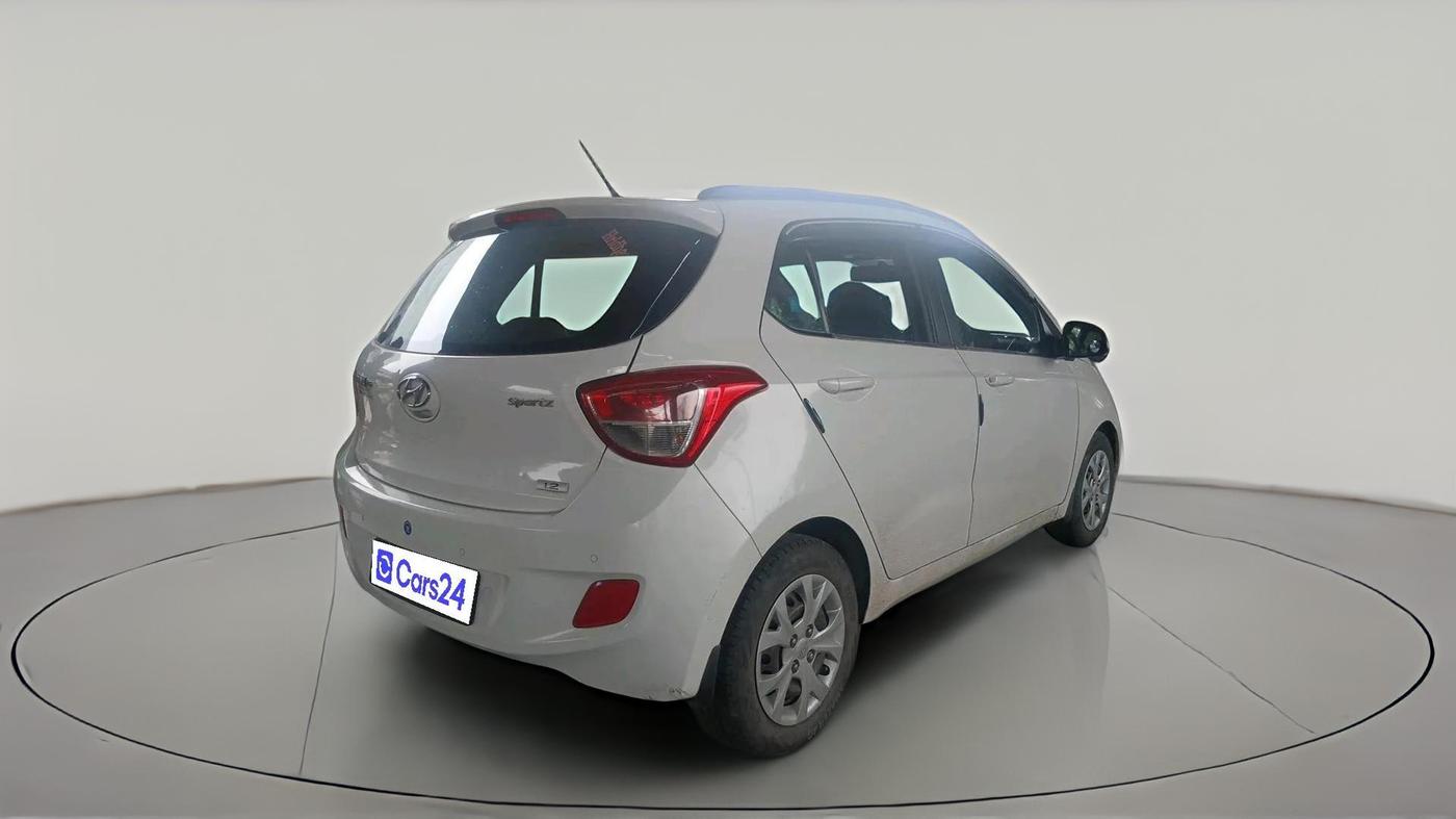 2016 Hyundai Grand i10 SPORTZ 1.2 KAPPA VTVT, Petrol, Manual, 72,148 km, exterior