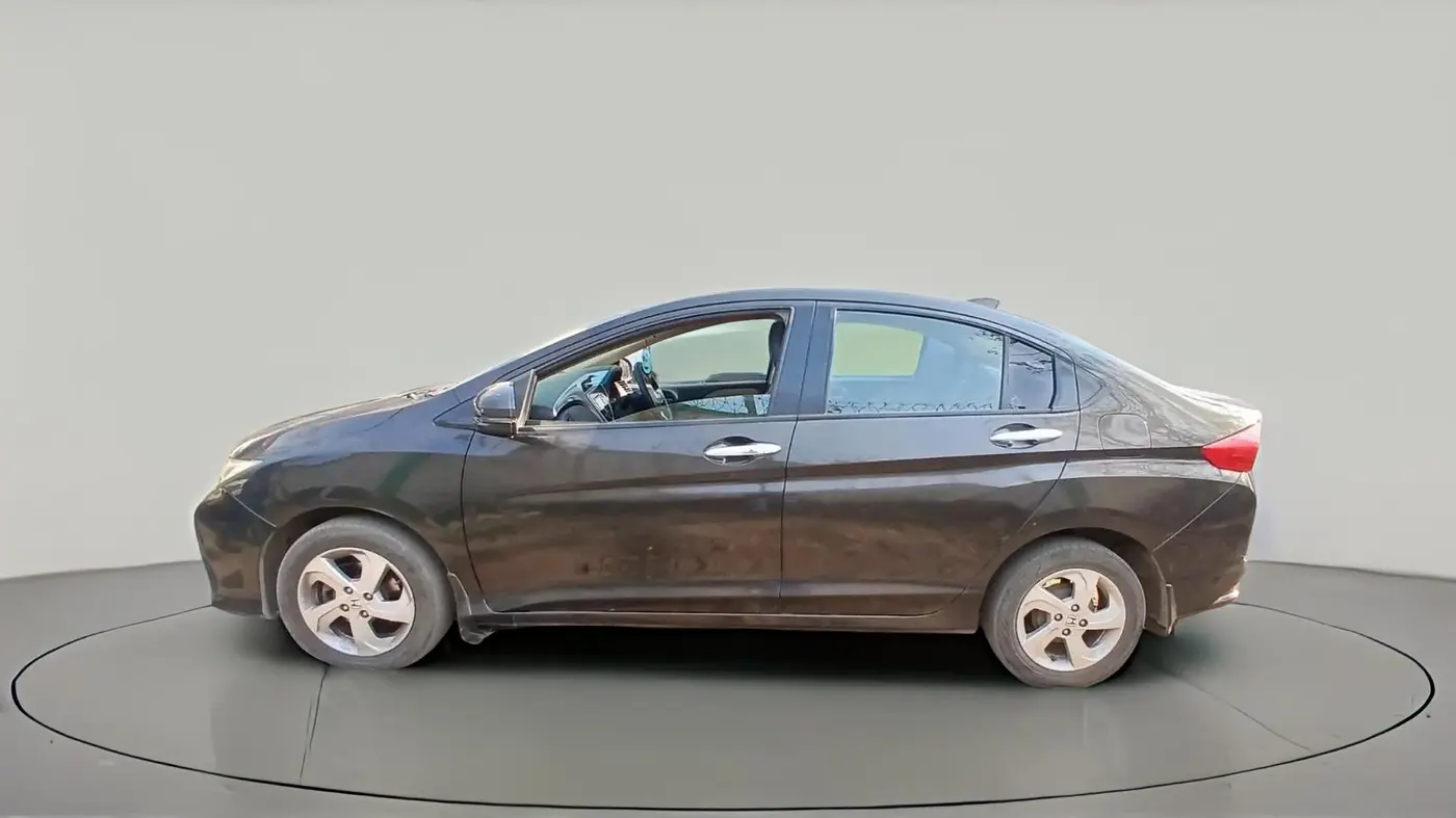 2016 Honda City 1.5L I-VTEC V MT, CNG, Manual, 1,38,074 km, exterior