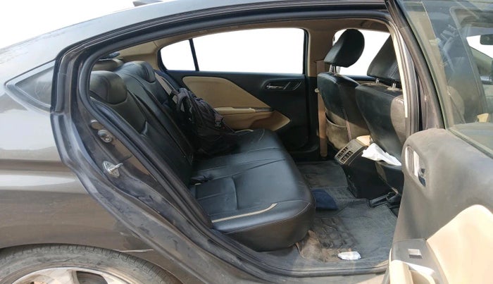 2016 Honda City 1.5L I-VTEC V MT, CNG, Manual, 1,38,074 km, interior