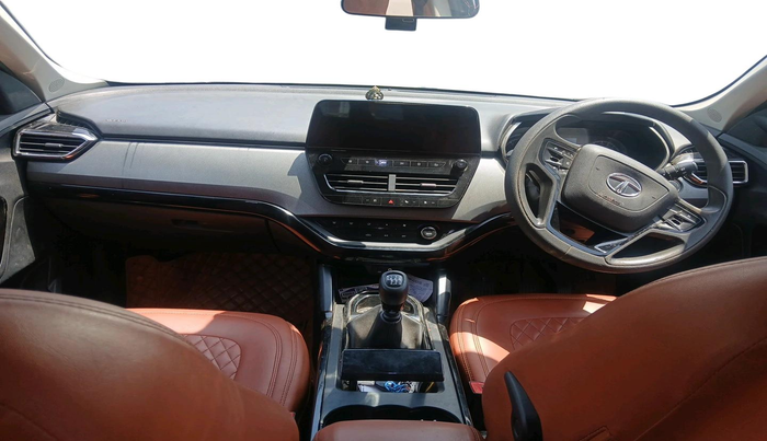 2021 Tata Harrier XT PLUS 2.0L KRYOTEC, Diesel, Manual, 99,611 km, interior