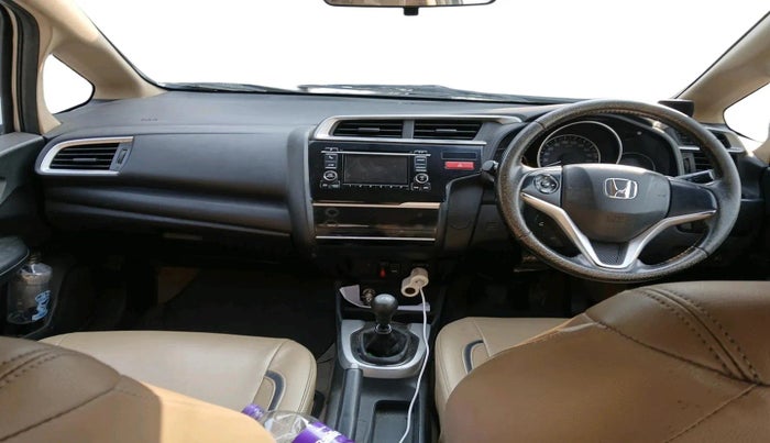 2015 Honda Jazz 1.5L I-DTEC V, Diesel, Manual, 2,36,455 km, interior