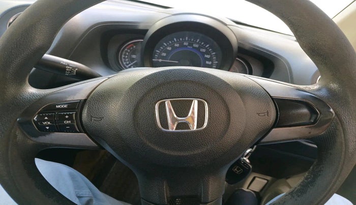 2015 Honda Amaze 1.2L I-VTEC S, Petrol, Manual, 1,19,412 km, interior