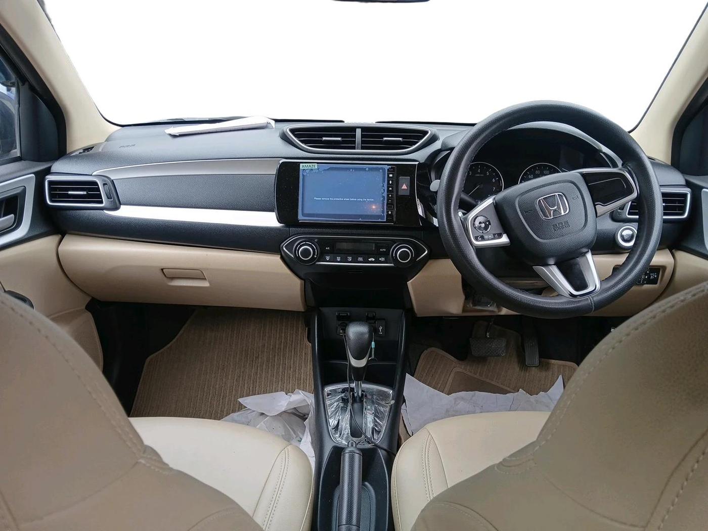 2024 Honda Amaze 1.2L I-VTEC VX CVT, CNG, Automatic, 52,813 km, interior