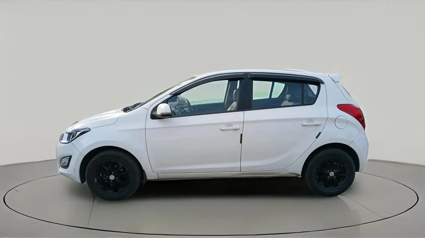 2012 Hyundai i20 SPORTZ 1.4 CRDI, Diesel, Manual, 1,19,917 km, exterior