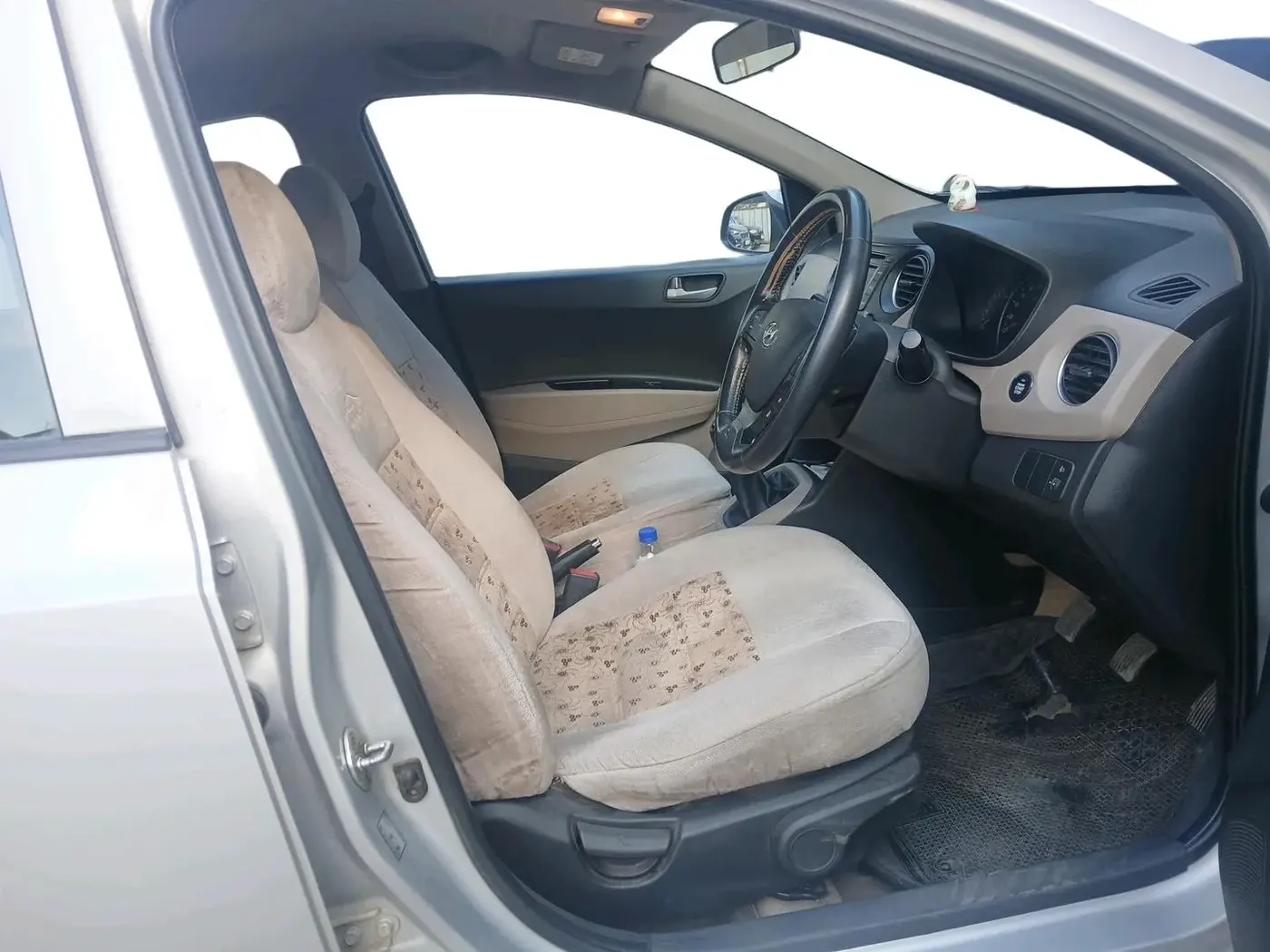 2014 Hyundai Grand i10 ASTA 1.2 KAPPA VTVT, Petrol, Manual, 77,500 km, interior