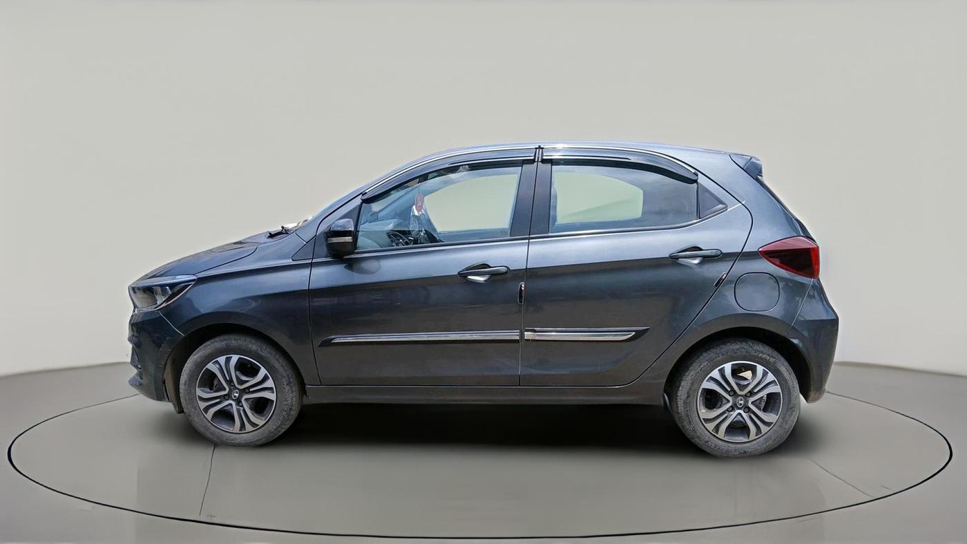 2023 Tata Tiago XT PETROL, Petrol, Manual, 50,009 km, exterior