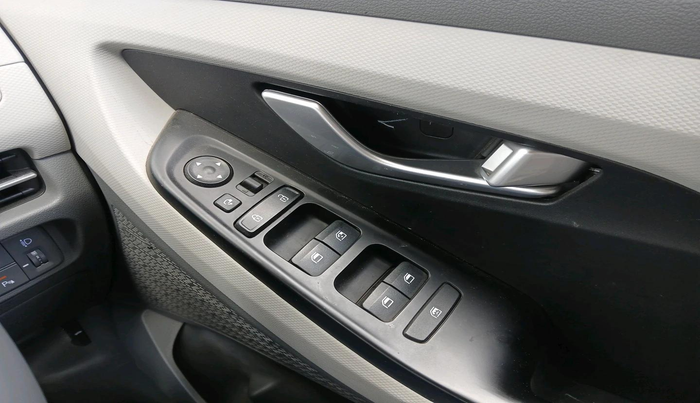 2025 Hyundai Creta SX (O) 1.5 DIESEL AT, Diesel, Automatic, 16,973 km, interior
