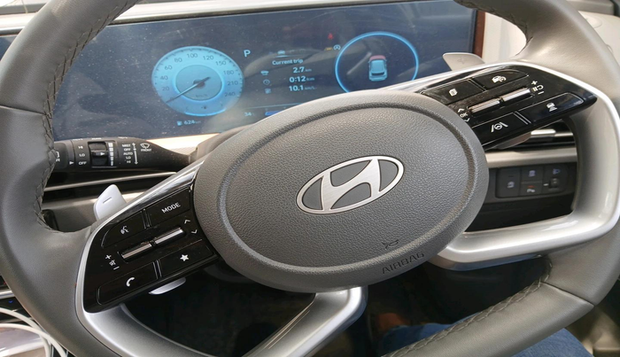 2025 Hyundai Creta SX (O) 1.5 DIESEL AT, Diesel, Automatic, 16,973 km, interior