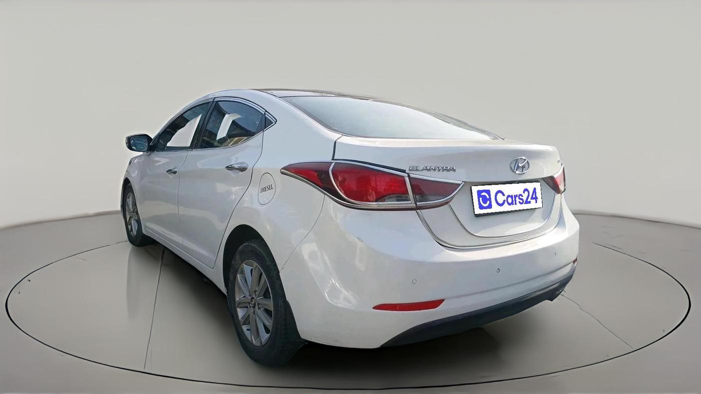 2015 Hyundai New Elantra 1.6 SX MT DIESEL, Diesel, Manual, 98,486 km, exterior