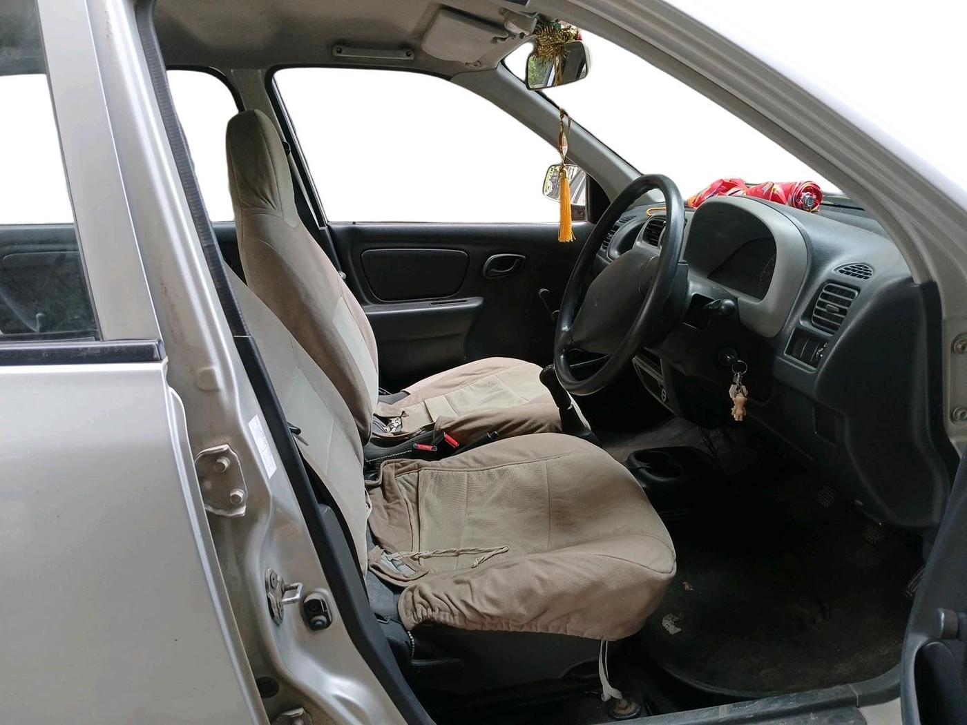 2011 Maruti Alto LXI, Petrol, Manual, 38,717 km, interior