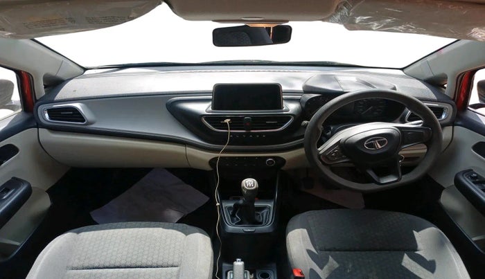 2022 Tata ALTROZ XM PLUS PETROL, Petrol, Manual, 24,452 km, interior