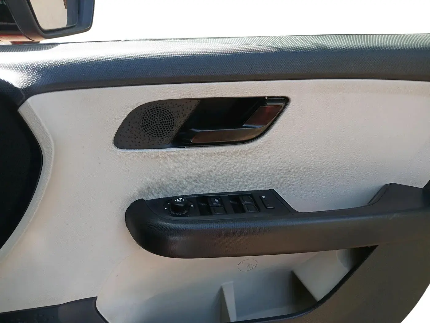 2022 Tata ALTROZ XM PLUS PETROL, Petrol, Manual, 24,452 km, interior