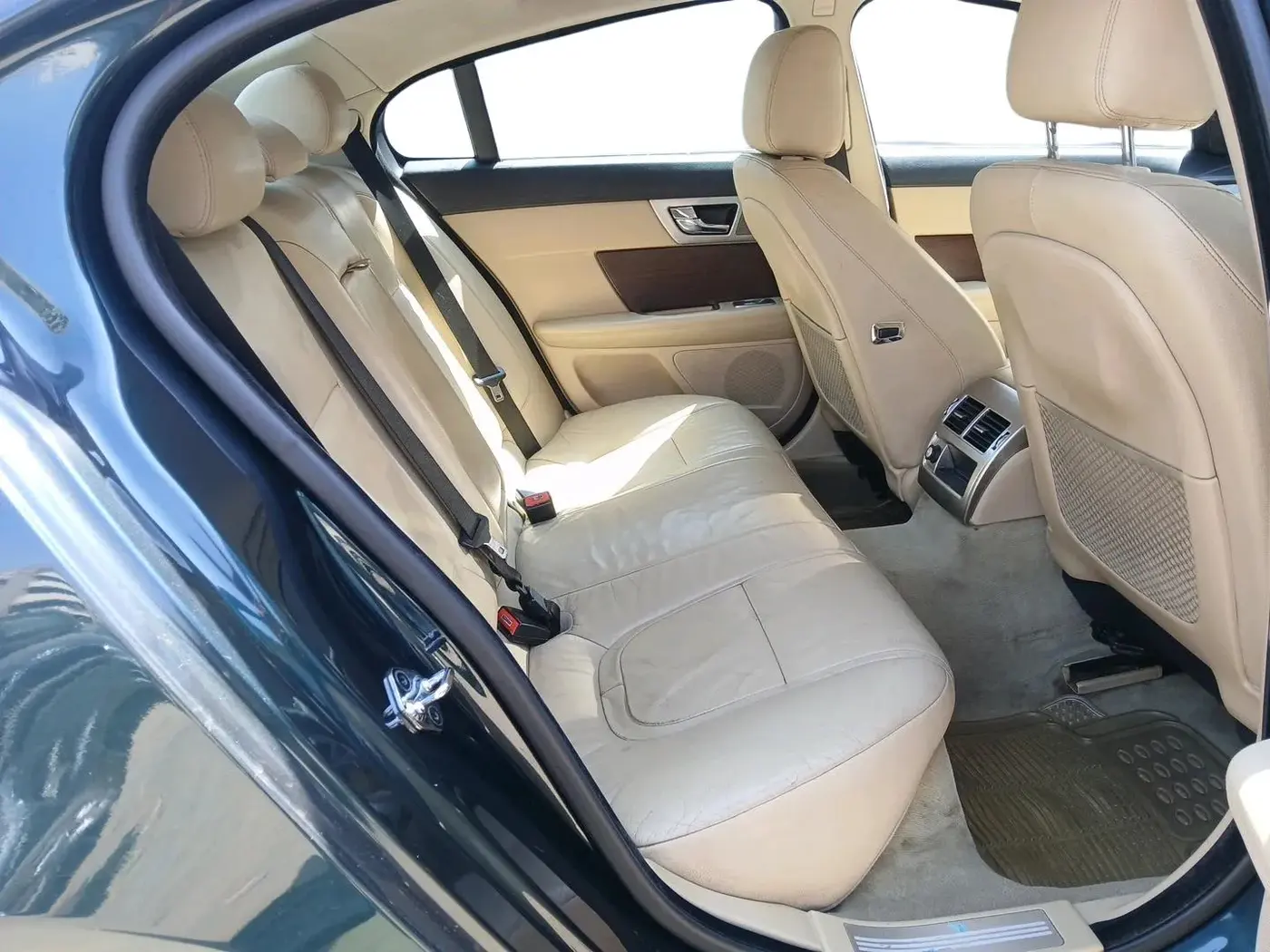 2014 Jaguar XF 2.2 DIESEL, Diesel, Automatic, 68,503 km, interior