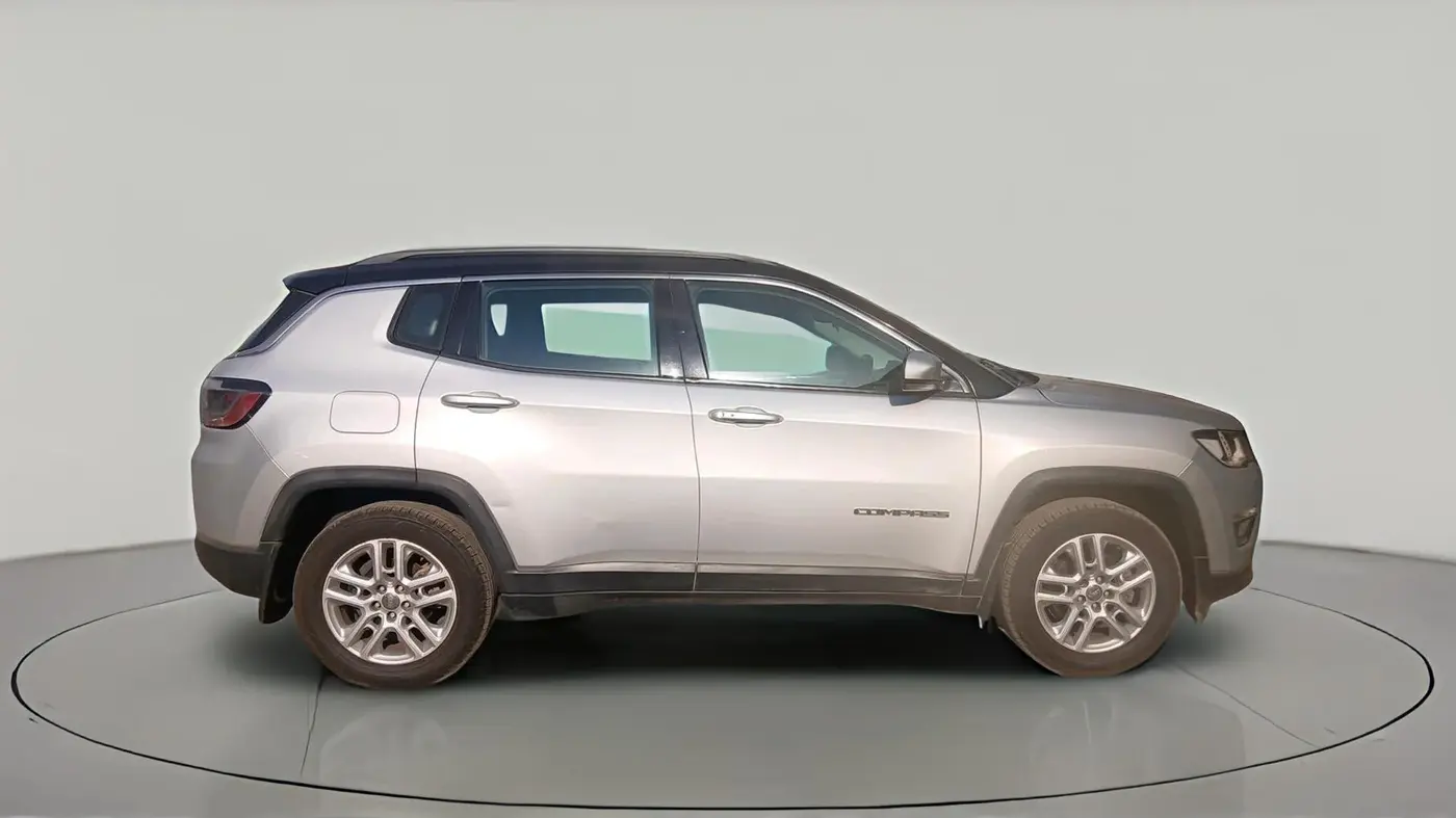 2017 Jeep Compass LIMITED (O) 2.0 DIESEL, Diesel, Manual, 1,23,952 km, exterior