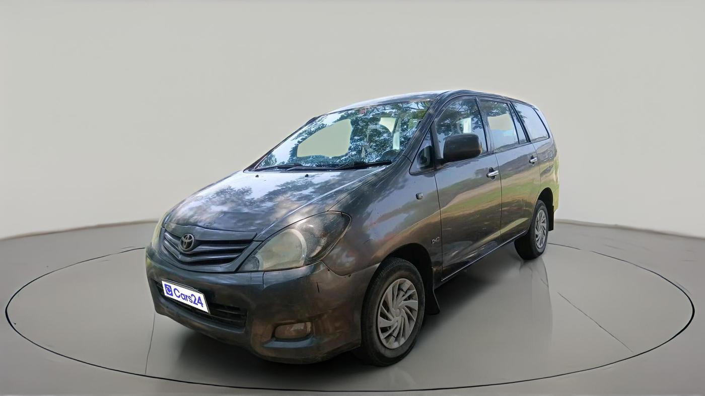 2009 Toyota Innova 2.5 G2, Diesel, Manual, 4,90,021 km, exterior
