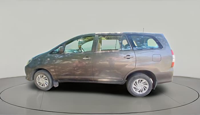 2009 Toyota Innova 2.5 G2, Diesel, Manual, 4,90,021 km, exterior