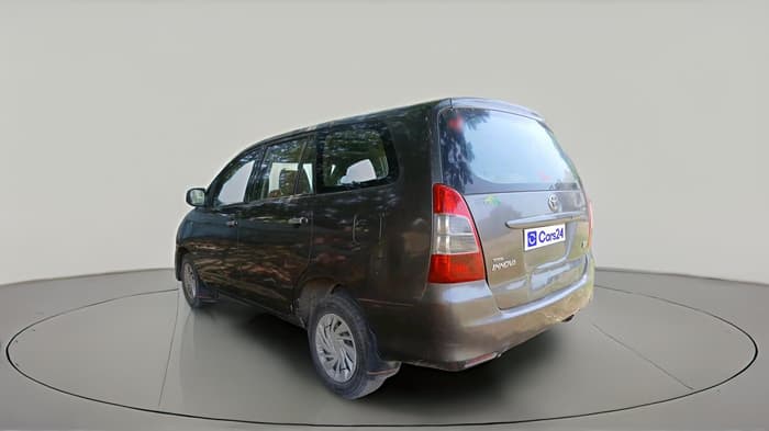 2009 Toyota Innova 2.5 G2, Diesel, Manual, 4,90,021 km, exterior