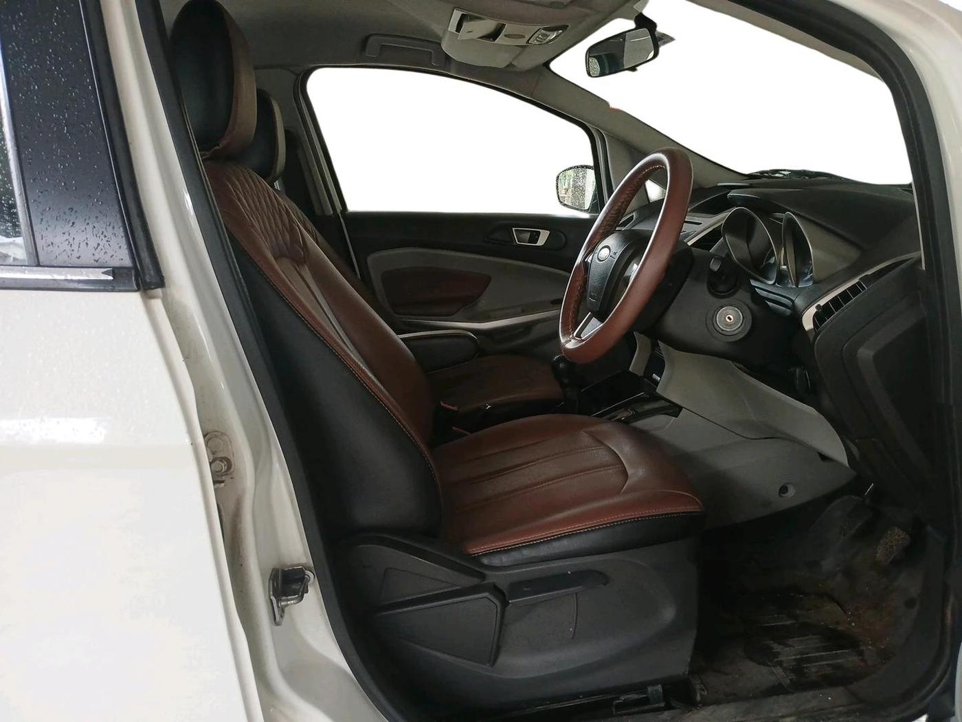 2014 Ford Ecosport TITANIUM 1.5L DIESEL, Diesel, Manual, 2 km, interior