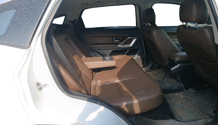 2022 Tata Harrier XZ PLUS 2.0L, Diesel, Manual, 65,756 km, interior