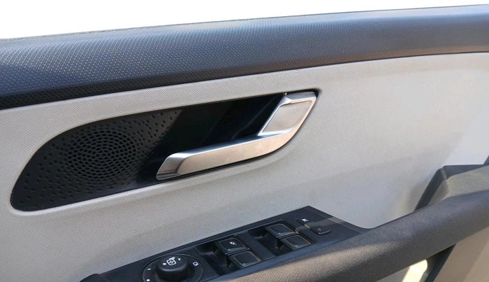 2021 Tata ALTROZ XZ PLUS PETROL, Petrol, Manual, 71,742 km, interior