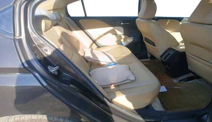 2016 Honda City 1.5L I-DTEC VX, Diesel, Manual, 1,21,732 km, interior