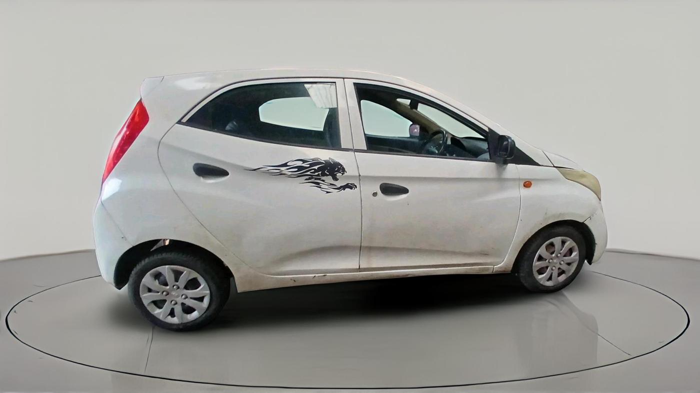 2014 Hyundai Eon MAGNA +, CNG, Manual, 1,73,701 km, exterior
